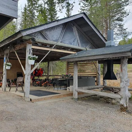 Saunatupa Holiday home *